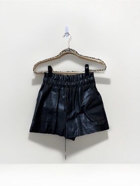 High-Waist Black Faux Leather Shorts with Elastic Waist